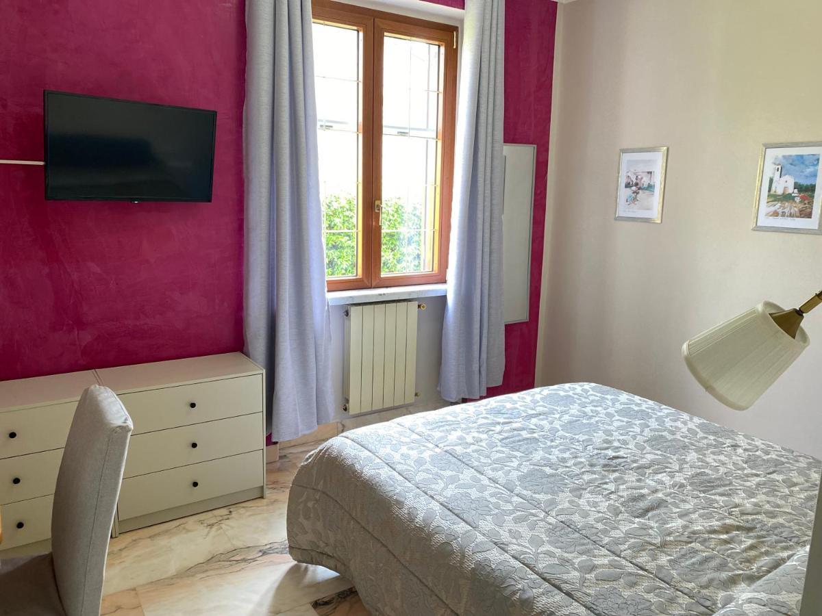 Villa Cecilia Bed And Breakfast Cellole Eksteriør billede